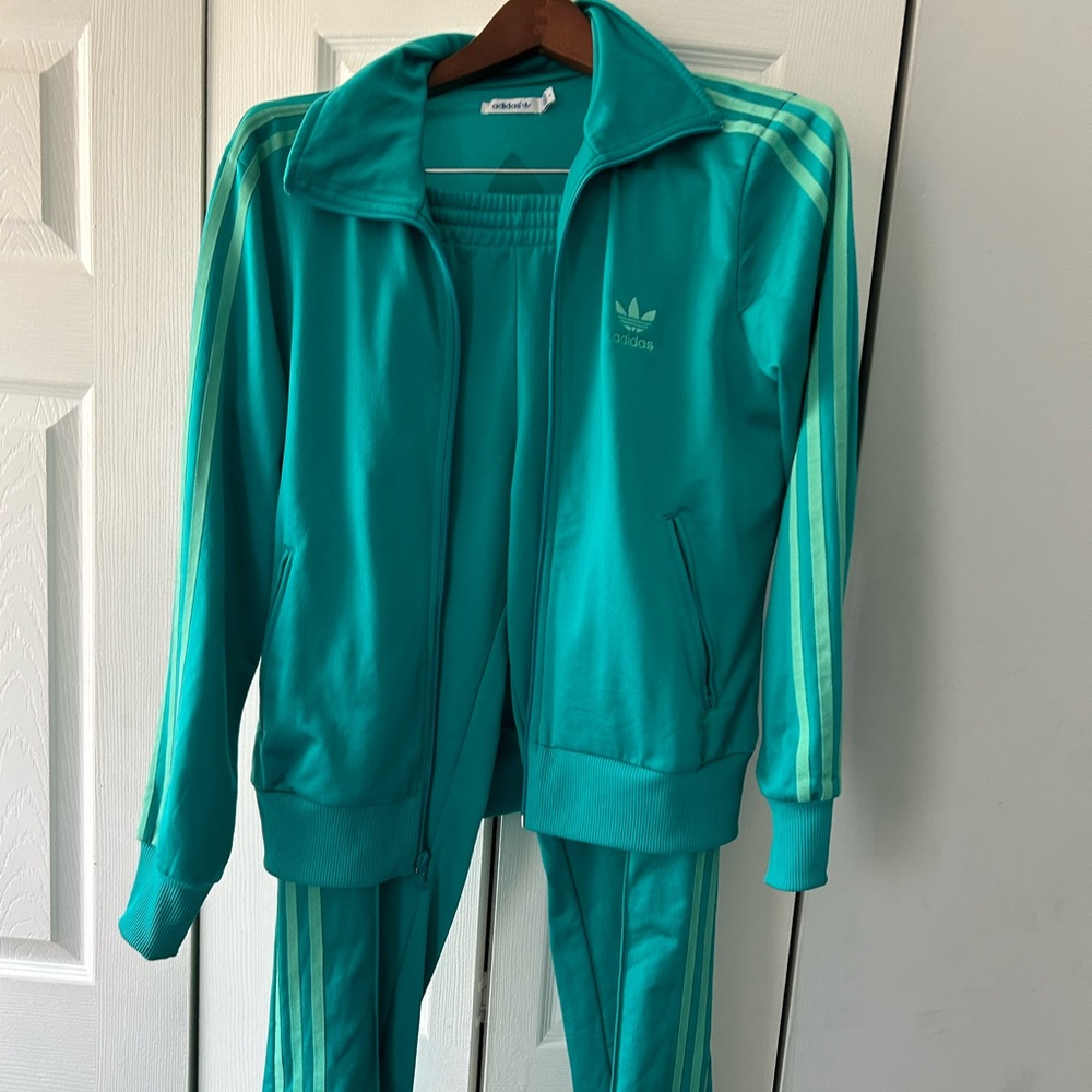 Womens M/L Adidas track suit. Green and Aqua color.